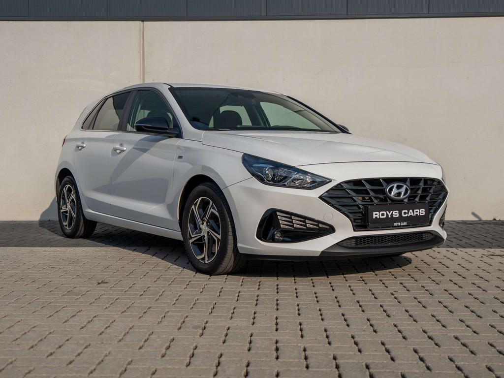 Hyundai i30 i30 FABRIEKSGARANTIE/CAMERA/APPLE CARPLAY, Autos, Anti démarrage, 998 cm³, Euro 6, Entreprise