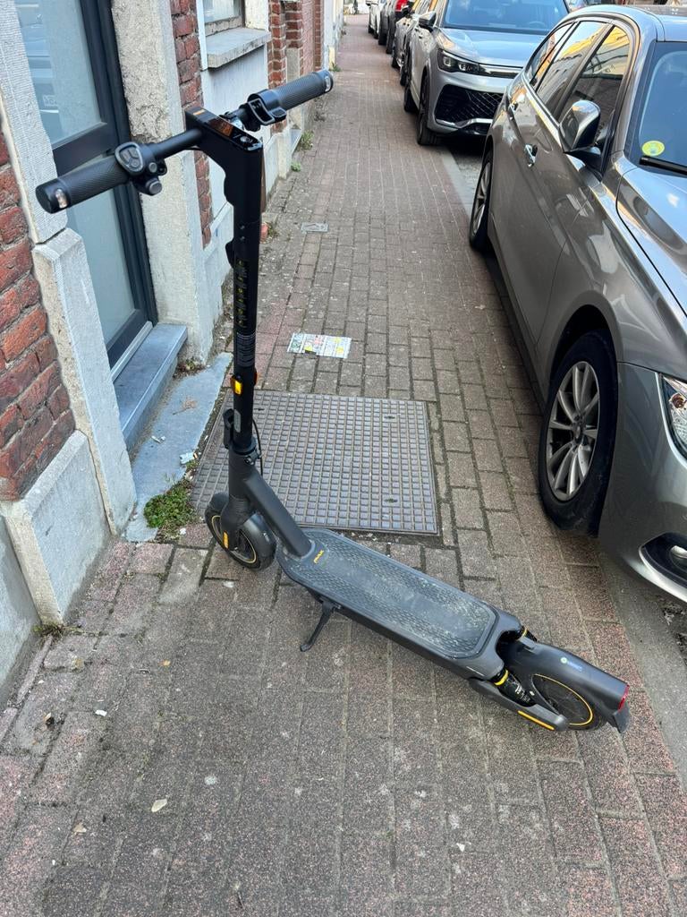 Trottinette électrique Ninebot – État neuf (15 jours), Vélos & Vélomoteurs, Enlèvement ou Envoi, Comme neuf