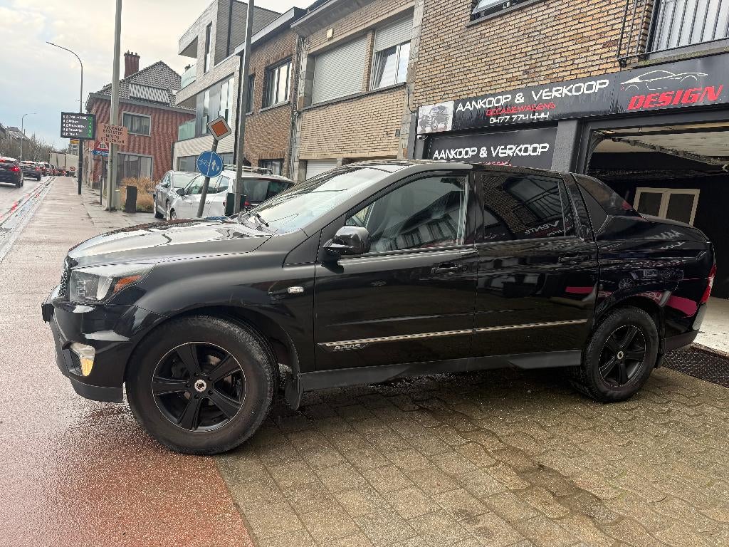 Ssang Yong Actyon Sport 2.0CDI Mercedes Netto 9297, Auto's, SsangYong, Euro 5, Actyon Sports, Zwart, Bedrijf