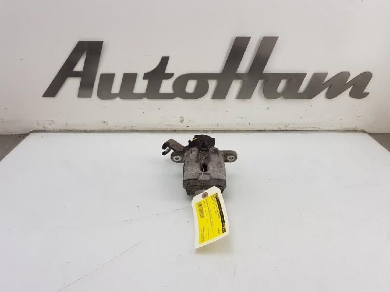 REMKLAUW LINKS ACHTER Suzuki SX4 S-Cross (JY), Suzuki-Allee 7
64625  Bensheim, DE, Gebruikt, Suzuki Deutschland GmbH, Kontakt@suzuki.de