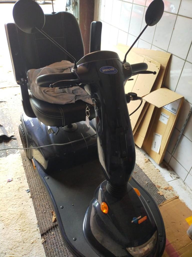 Scootmobiel Invacare Comet, Ophalen, Gebruikt, Invacare, 16 km/u of meer