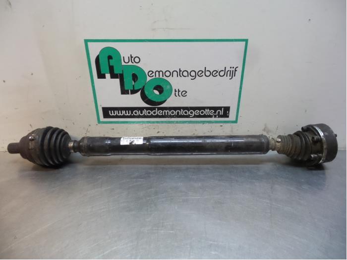 Arbre de transmission avant droit d'un Volkswagen Scirocco (, Volkswagen, -, 3 mois de garantie, Utilisé