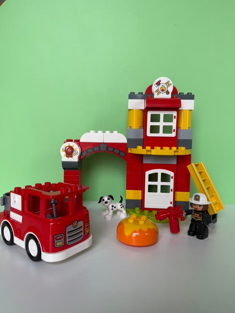 DUPLO Caserne des pompiers, Enfants & Bébés, Enlèvement, Comme neuf, Duplo