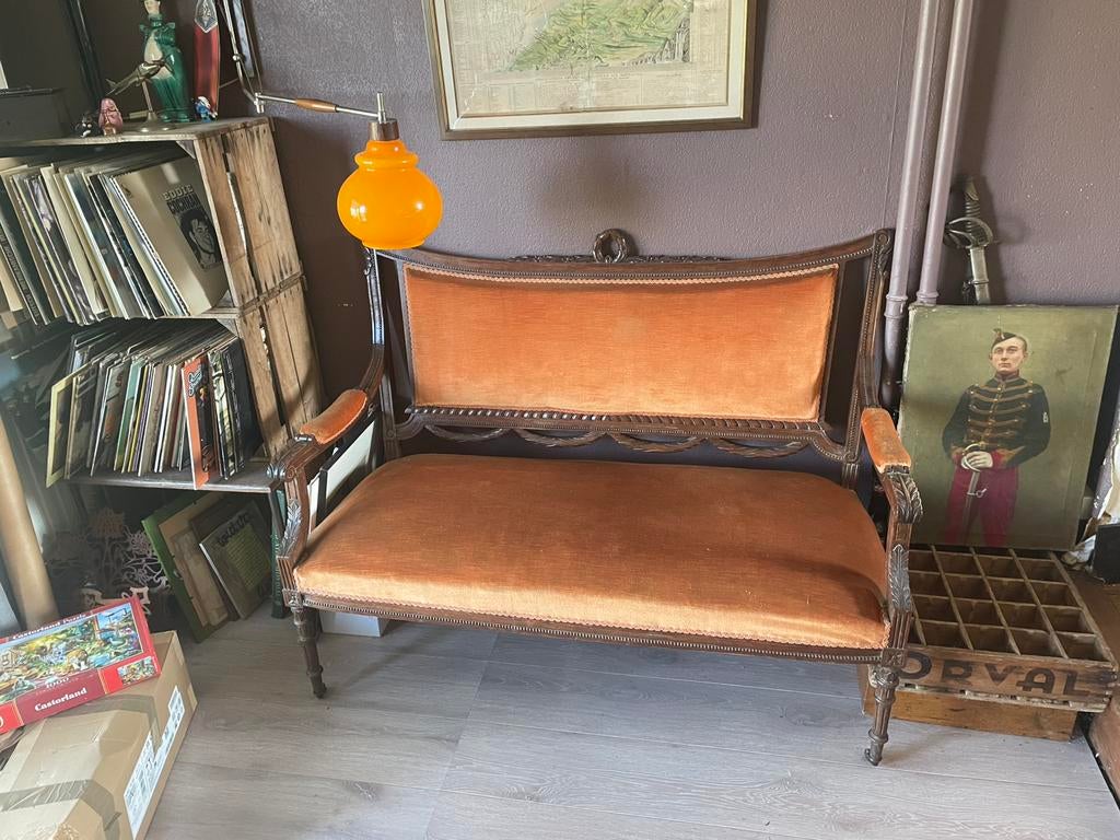 Banquette, Antiquités & Art, Enlèvement