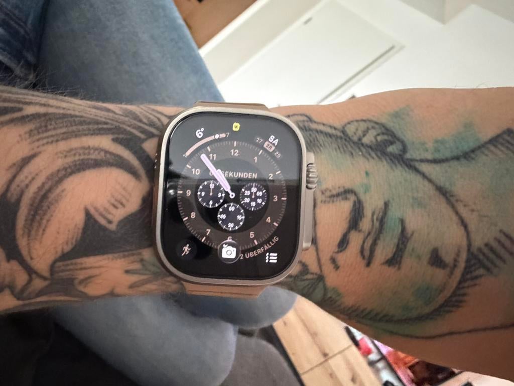 Appel Watch Ultra 2, Bijoux, Sacs & Beauté, Montres connectées, Étanche, Gris, Enlèvement ou Envoi, IOS