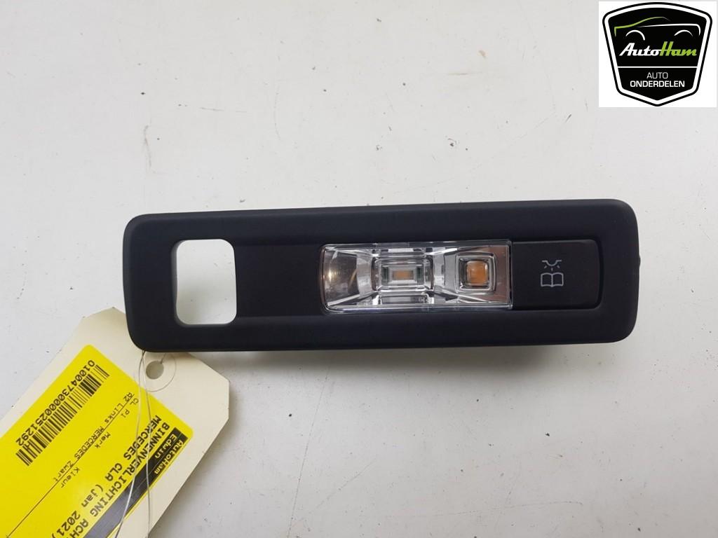 BINNENVERLICHTING ACHTER CLA Shooting Brake (118.6), Gebruikt, Mercedes-Benz