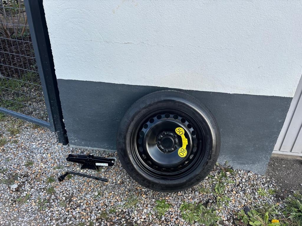 Roue de secours Volvo, Citroën(125/85R16) galette neuf, Autos : Pièces & Accessoires, Autres pièces automobiles, Citroën, Peugeot