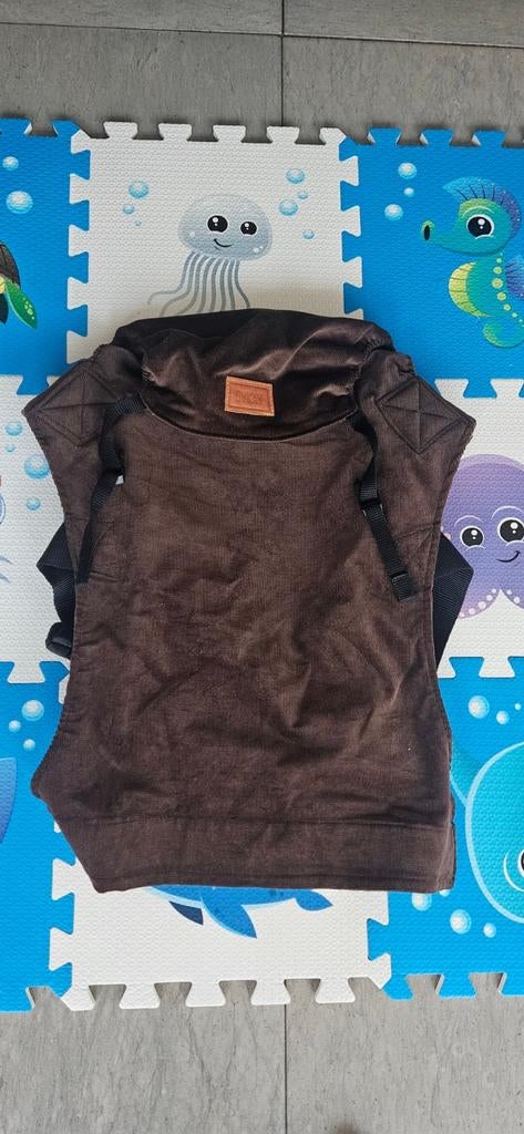 Bykay Click Carrier Classic draagzak Velvet Chestnut, Kinderen en Baby's, Babydragers en Draagdoeken, Nieuw, Draagzak, Buik of Rug