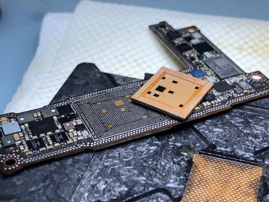 Moederbord reparatie iPhone, MacBook en laptops, Ophalen of Verzenden