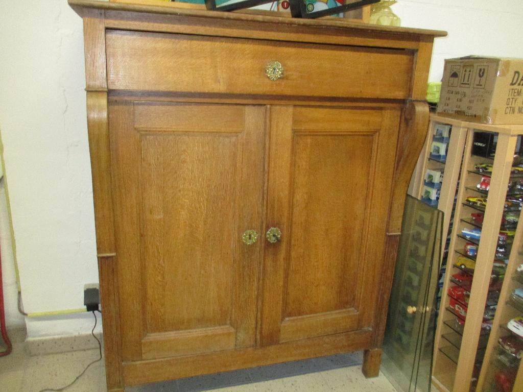 Meuble en chêne, Ophalen