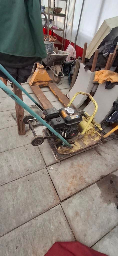 Plaque vibrante - lune, Enlèvement