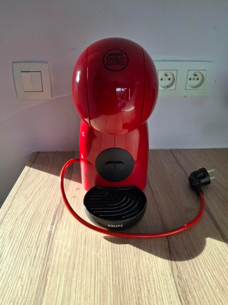 Rode Dolce gusto piccolo XS, Ophalen, Gebruikt, Koffiemachine, 1 kopje