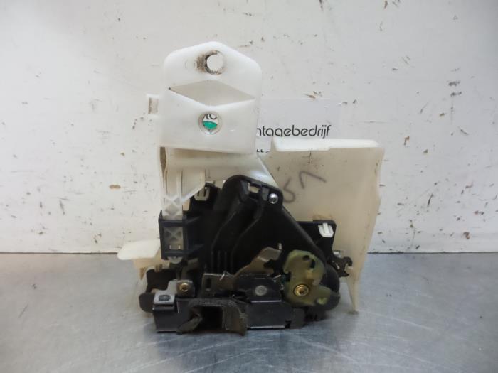 Deurslot Mechaniek 2Deurs rechts van een Volkswagen Polo (Po, Gebruikt, -, Volkswagen, -