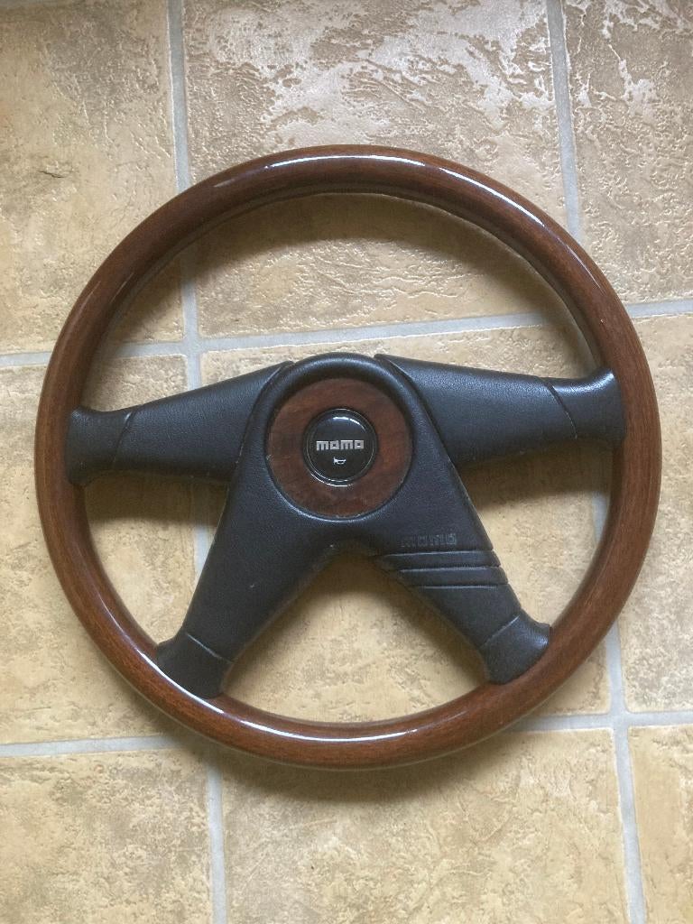 volant momo état neuf, Enlèvement