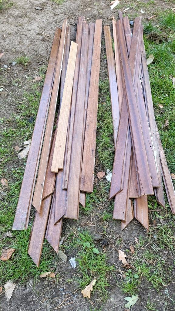 30 stuks hardhouten plinten/latten, Ophalen
