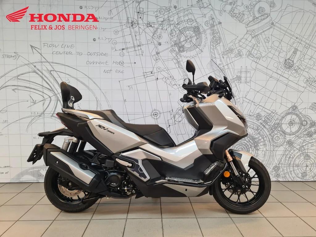 Honda ADV 350 (bj 2022)
