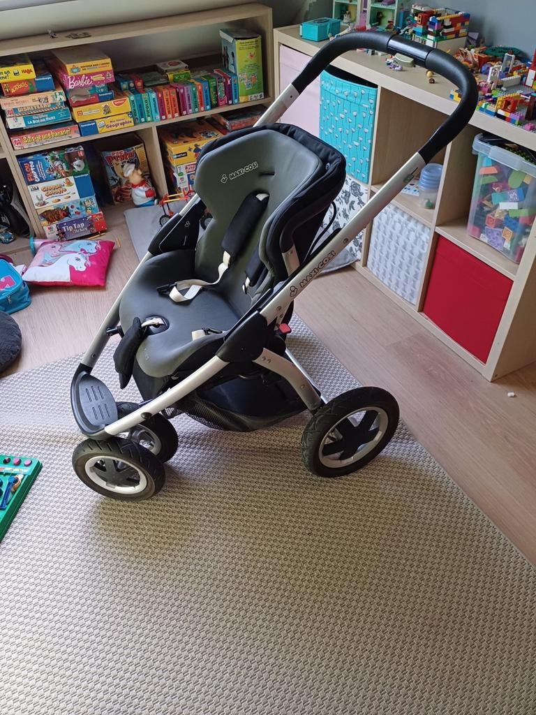 Poussette Maxi cosy Mura+ base isofix+ cosi, Enfants & Bébés, Enlèvement