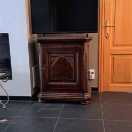 Meuble TV ancien, Enlèvement