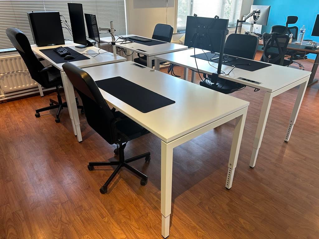 ️ GROTE VOORRAAD —BUREAUS, TAFELS, PROFESSIONEEL MEUBILAIR ️, Ophalen