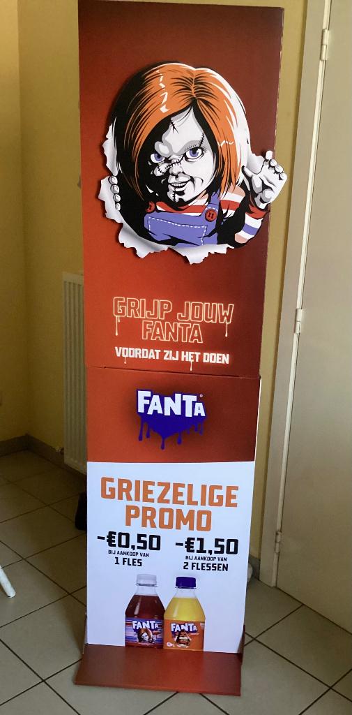 Display fanta actie met afbeelding Chucky, Ophalen