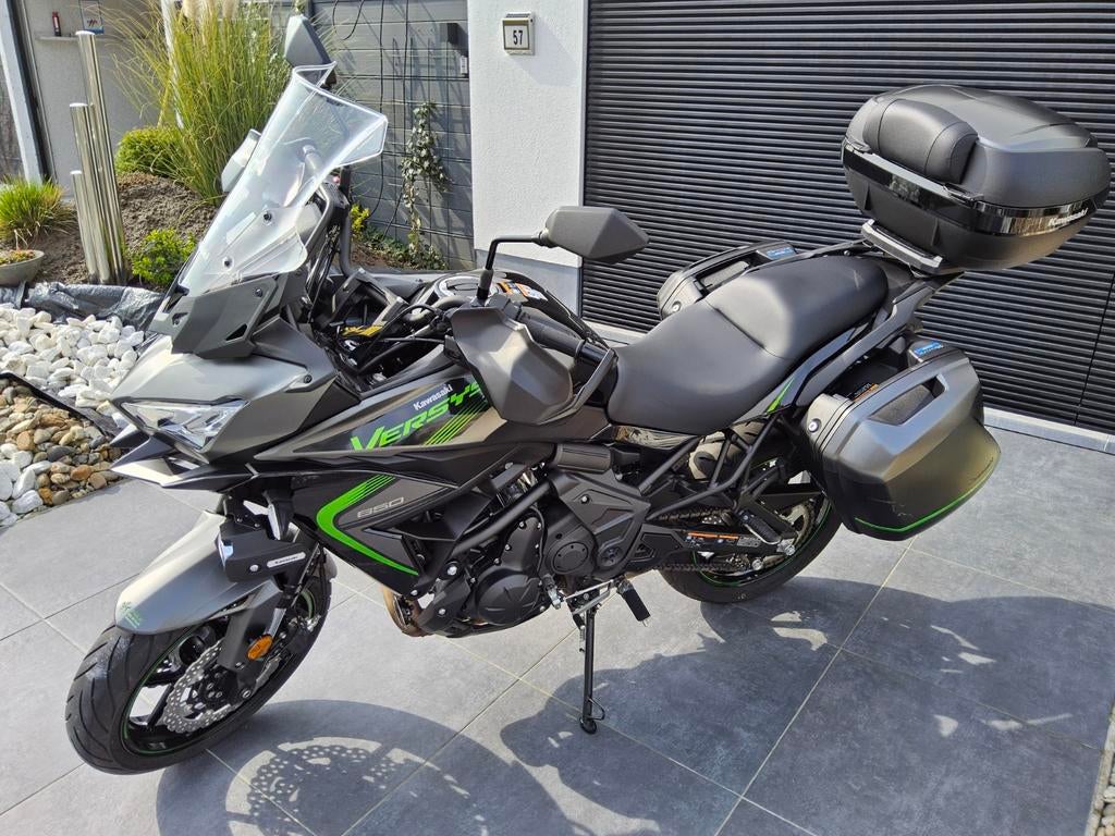 Magnifique Kawasaki Versys 650 G.T Edition en option complèt, Enlèvement, Utilisé