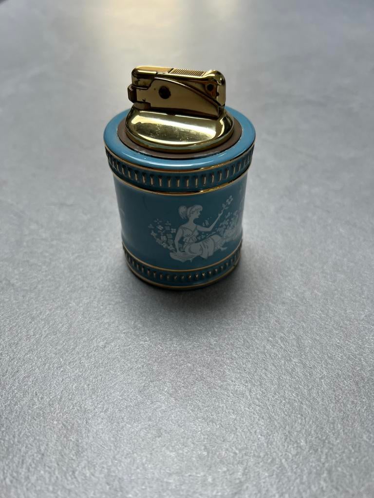 Briquet en porcelaine, Antiquités & Art, Enlèvement