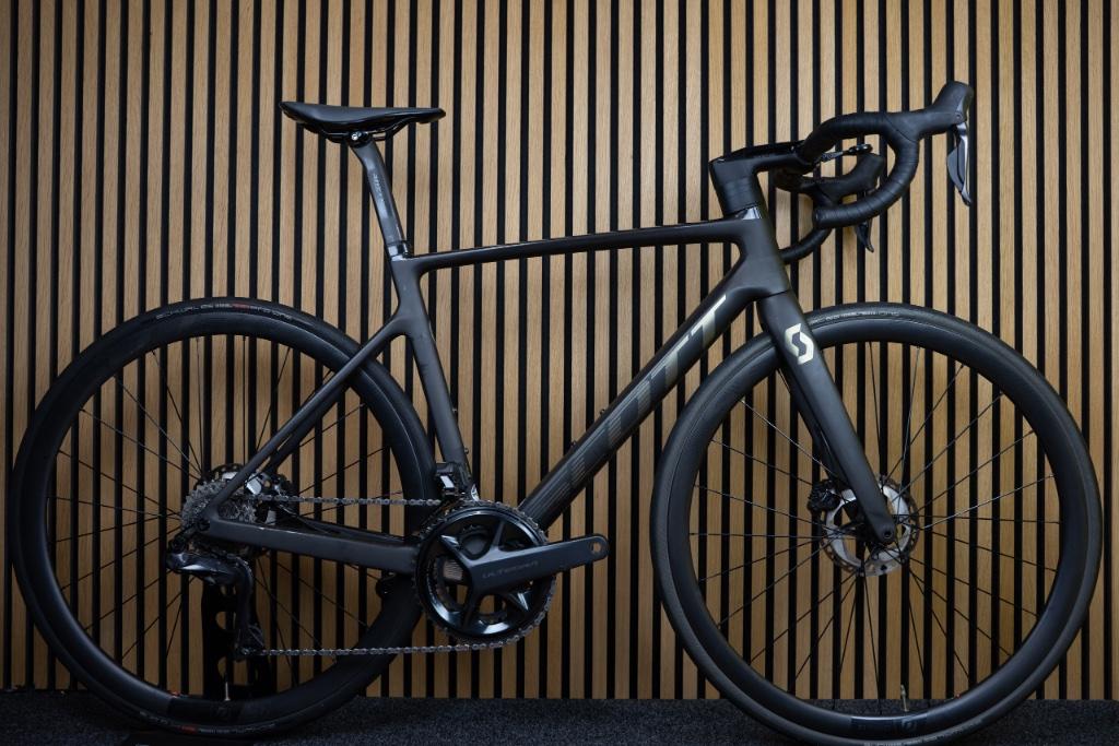 Scott Addict RC15 Maat 54 *Ultegra Di2 12v*Nieuwstaat*, Fietsen en Brommers, Carbon, Ophalen of Verzenden, Zo goed als nieuw, Meer dan 20 versnellingen