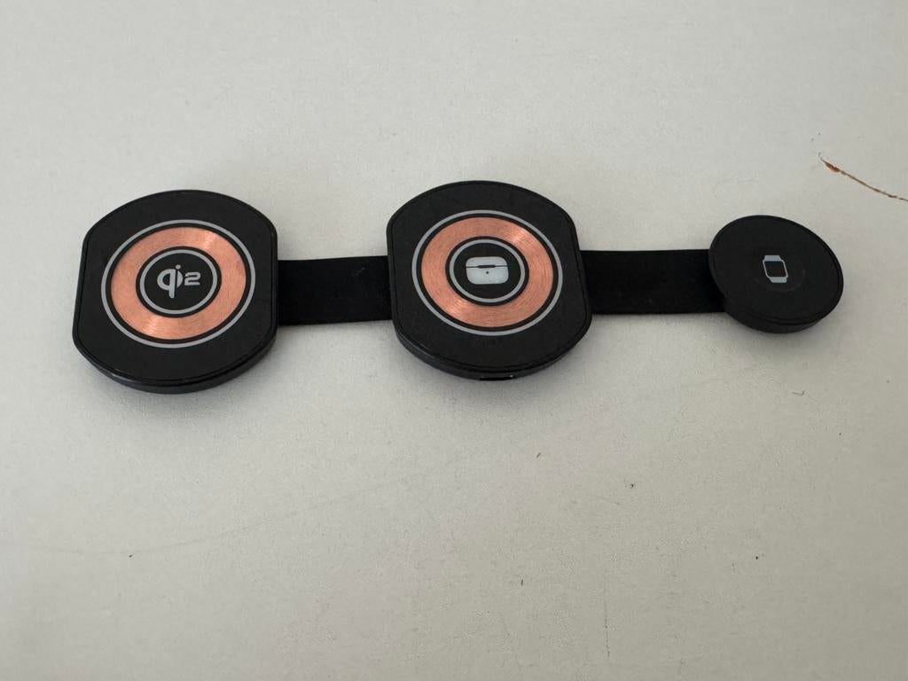 Chargeur magnétique sans fil pliable 3 en 1, Enlèvement ou Envoi, Comme neuf