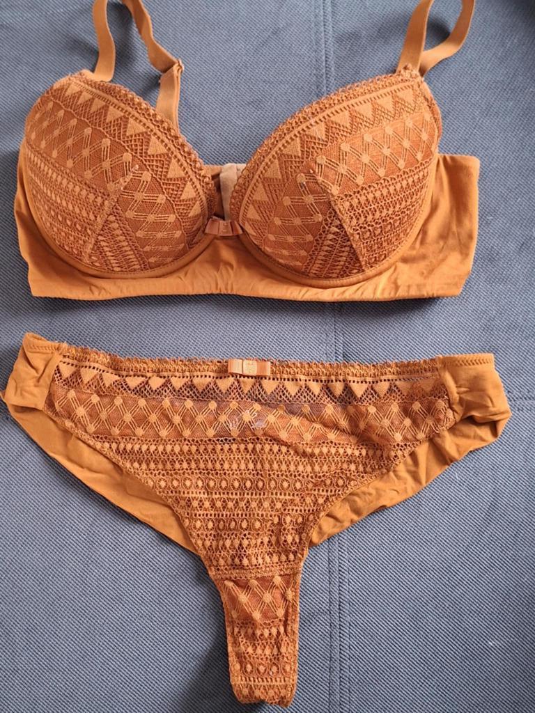 Lingerie set, Etam, Ophalen of Verzenden, Oranje, BH