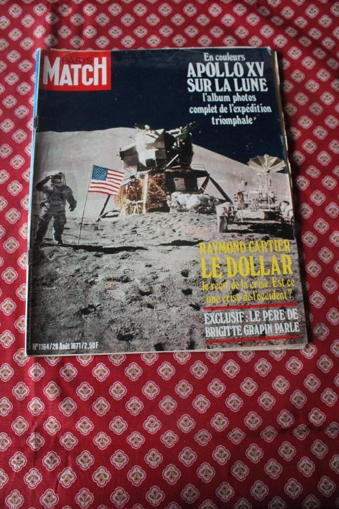 Paris Match - N 1164 du 28 Août 1971 - Apollo 15, Collections, Enlèvement ou Envoi, 1960 à 1980, Journal ou Magazine