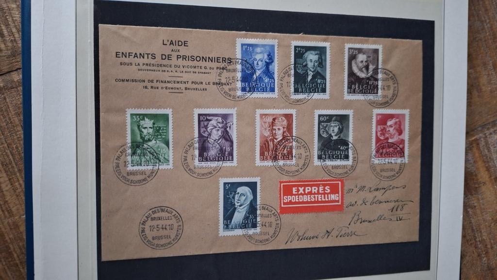 Deel 2 postzegels Belgie 1941-1945 in Lindner album, Postzegels en Munten, Ophalen of Verzenden