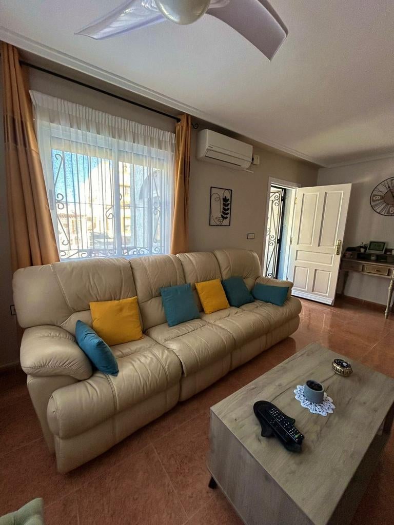 Huis te koop aan de Costa Blanca, Immo