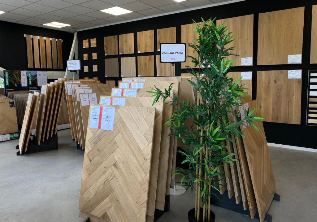 Visgraat parket voor € 52.50 /m² ! - STOCKVERKOOP, Huis en Inrichting, Stoffering | Vloerbedekking, Ophalen, Nieuw, 75 m² of meer