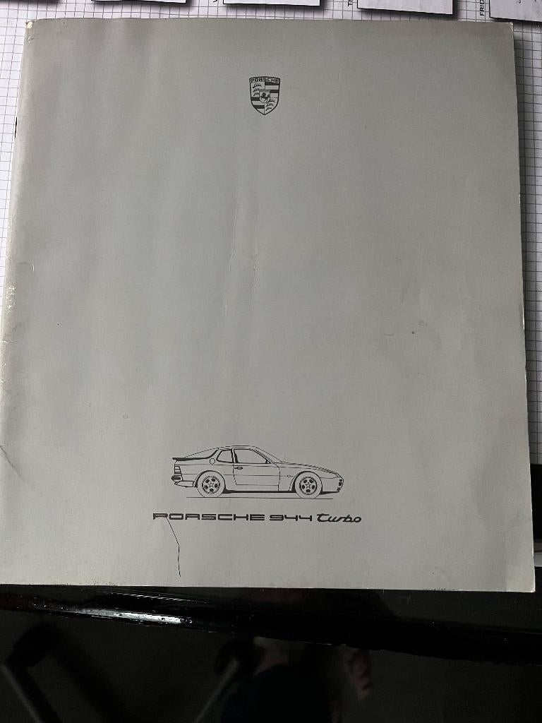 Catalogue Porsche 944 turbo, Enlèvement ou Envoi, Utilisé, Porsche