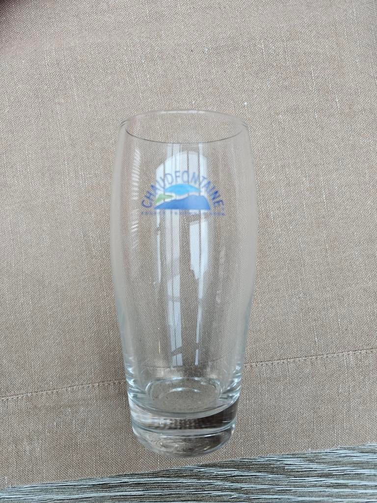 Plusieurs verres à eau Chaudfontaine., Enlèvement ou Envoi