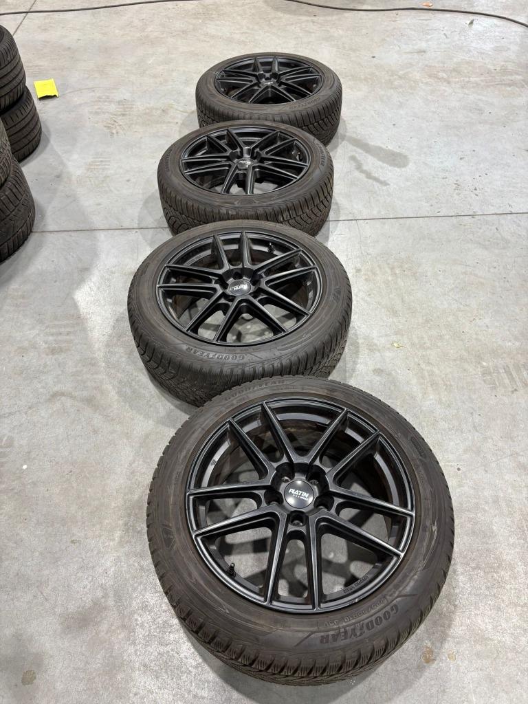 18 INCH VELGEN CUPRA FORMENTOR 5X112 WINTERBANDEN 225 50 18, Autos : Pièces & Accessoires, Pneus hiver, Véhicule de tourisme, 18 pouces