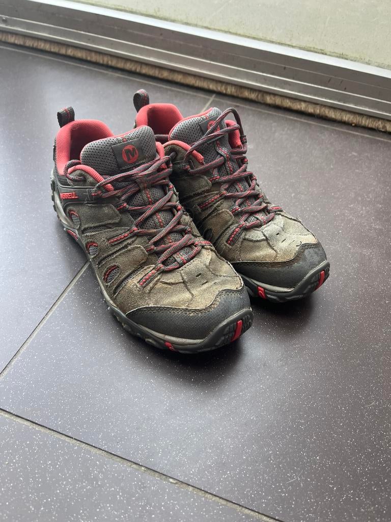 Merrell wandelschoenen dames 40, Ophalen, Zo goed als nieuw