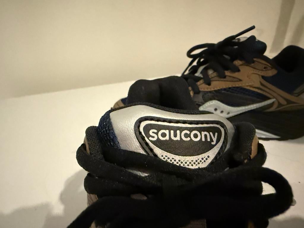 Saucony Progrid Omni 9 TMY maat 37, Blauw, Ophalen of Verzenden, Zo goed als nieuw, Sneakers