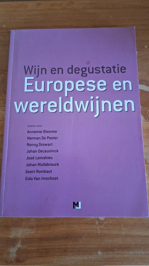 Boek: Wijn en degustatie, Ophalen of Verzenden, Zo goed als nieuw, Nederlands