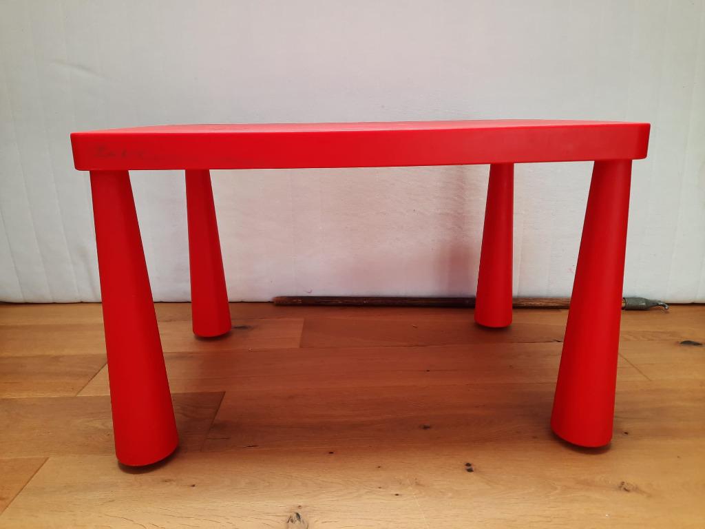 Table enfant intérieur/extérieur, Enlèvement, Table(s) et Chaise(s)