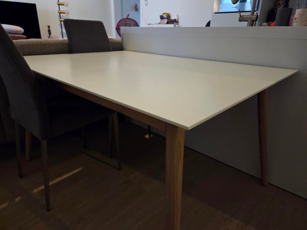 Uitschuifbare eettafel, Ophalen