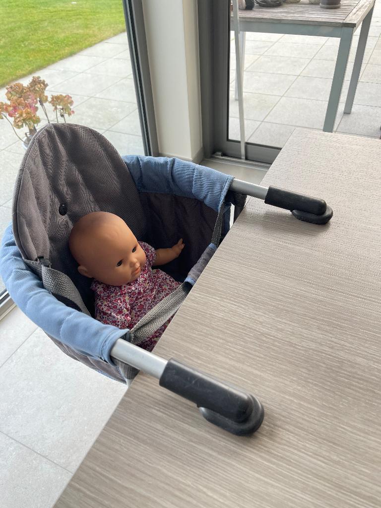 Tafelhangstoel CHILDWHEELS met dubbele beveiliging, Ophalen, Zo goed als nieuw, Hangstoel, Gordel(s)