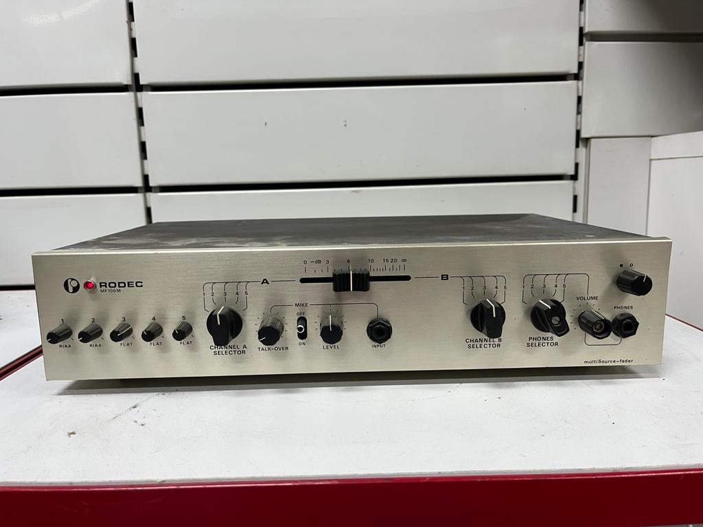 RODEC MF100 —Multisource vintage fader —voorversterker/mixer, Audio, Tv en Foto, Stereoketens, Ophalen of Verzenden