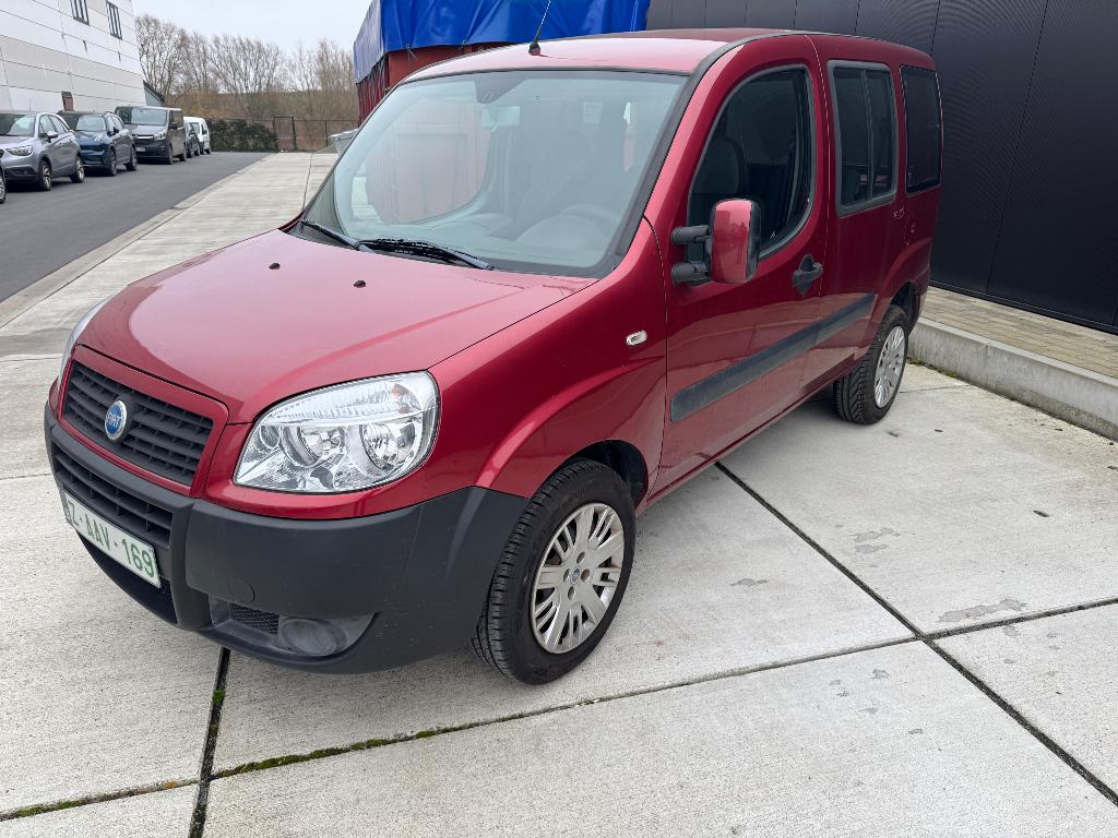 Doblo 5pl Benzine LEZ ok / roze formulier / 4250€, Autos, Fiat, 57 kW, Achat, Doblo, Entreprise