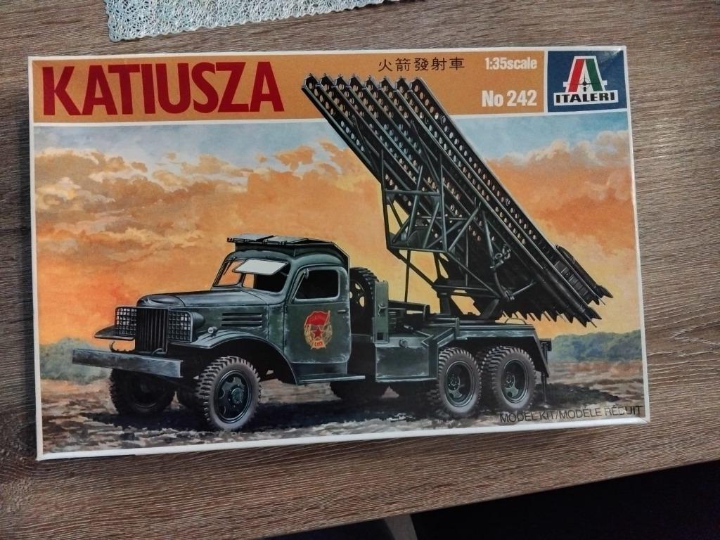 Katiusza, Italeri, 1:32 tot 1:50, Ophalen of Verzenden, Zo goed als nieuw