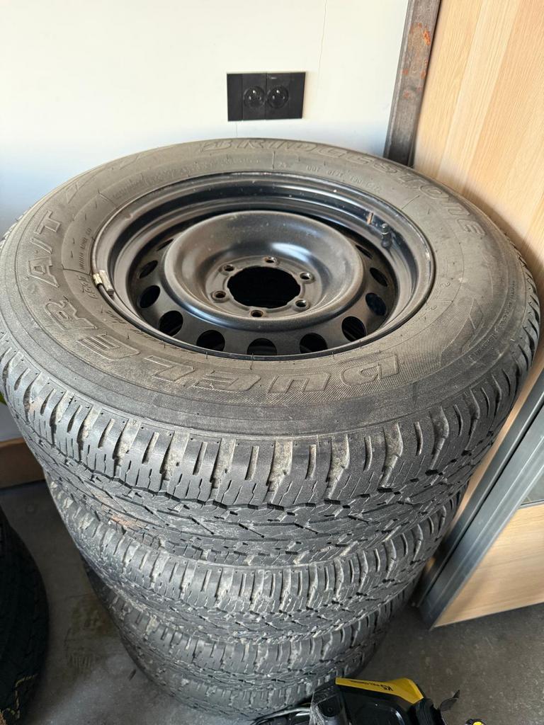 Pneus + jantes pour pick up, Pneus et Jantes, 265 mm, Pneus été, 17 pouces