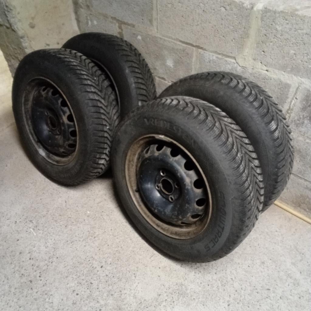 Pneus neige, Autos : Pièces & Accessoires, Pneus & Jantes, 14 pouces, Pneus hiver, 175 mm, Véhicule de tourisme