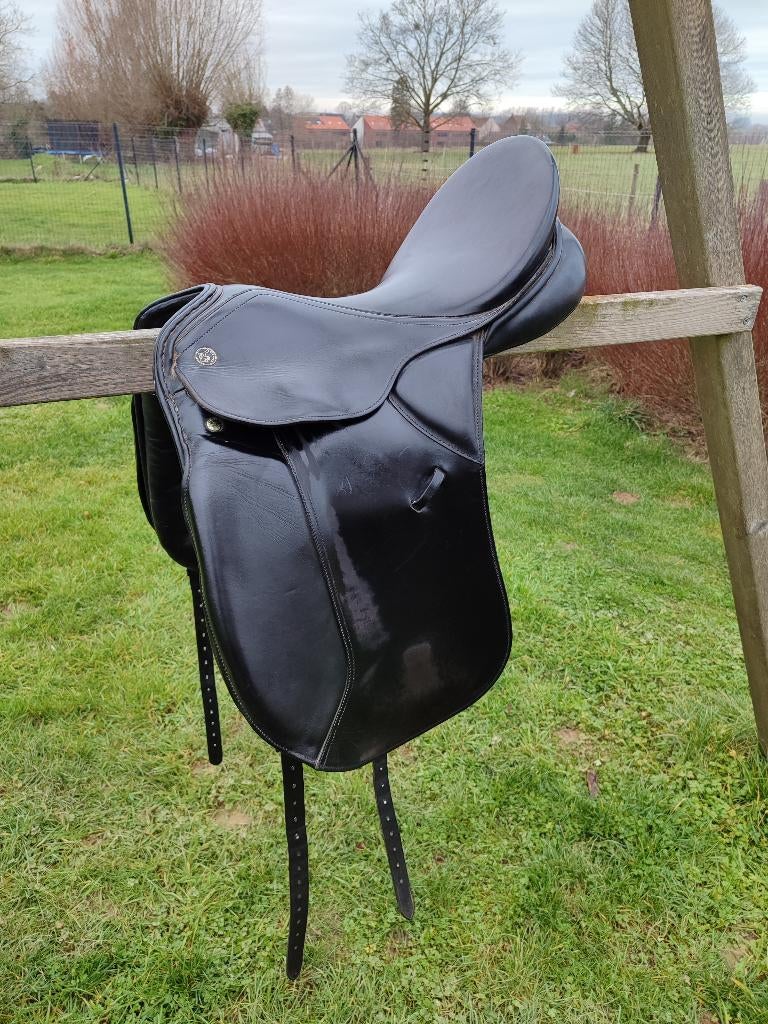 Selle de dressage Kieffer taille 2, Animaux & Accessoires, Enlèvement ou Envoi, Utilisé, Dressage