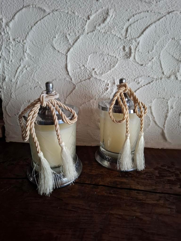 2 kaarsen in glazen potjes, Huis en Inrichting, Ophalen, Kaars