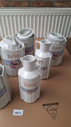 Partij Duitse bewaarpotjes ., Ophalen